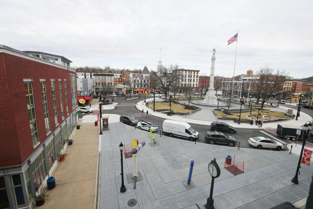 Downtown Easton Lejlighed Eksteriør billede